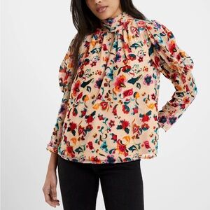NWOT French Connection Avery Burnout Puff Shoulder Enchanting Floral Top
